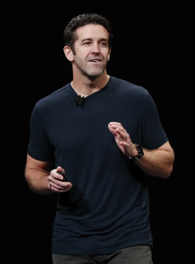 Liệu John Ternus, một “bậc thầy phần cứng” có thể dẫn dắt Apple trong kỷ nguyên mà phần mềm và AI đóng vai trò trung tâm?