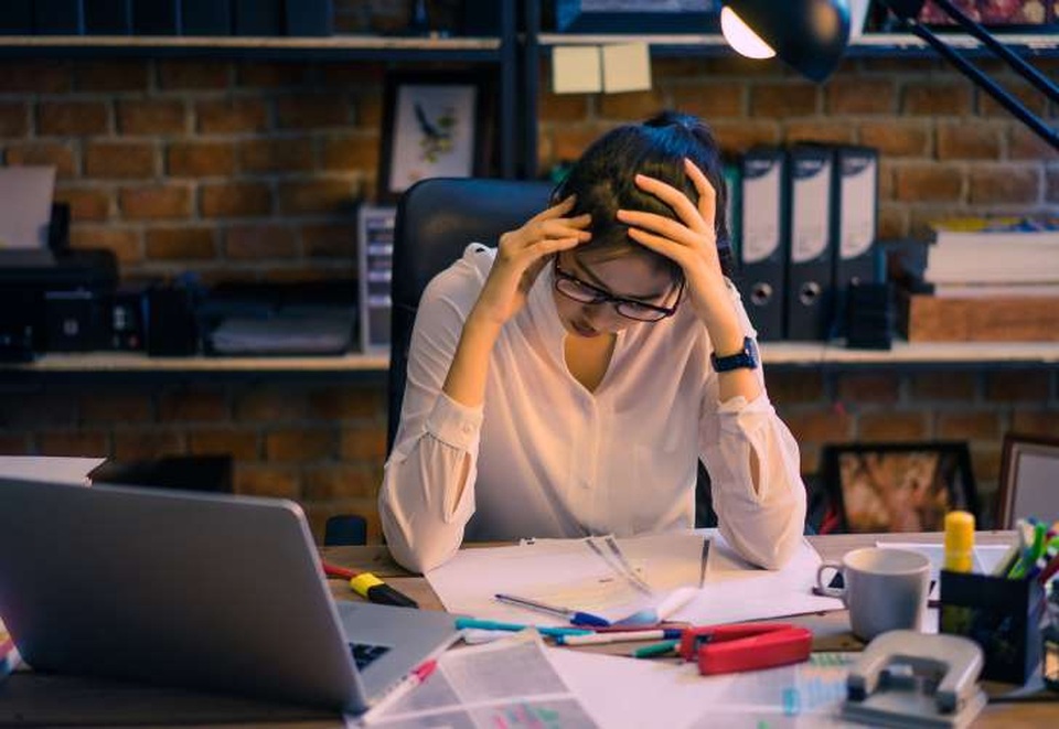 AI chỉ đóng vai trò đưa ra khuyến nghị và suy luận. Quyết định cuối cùng vẫn phải do con người phê duyệt và chịu trách nhiệm. Ảnh minh họa