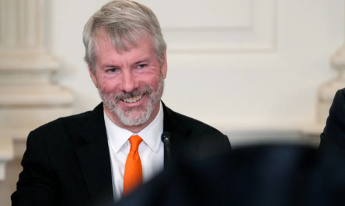 Strategy mạnh tay gom mua bitcoin