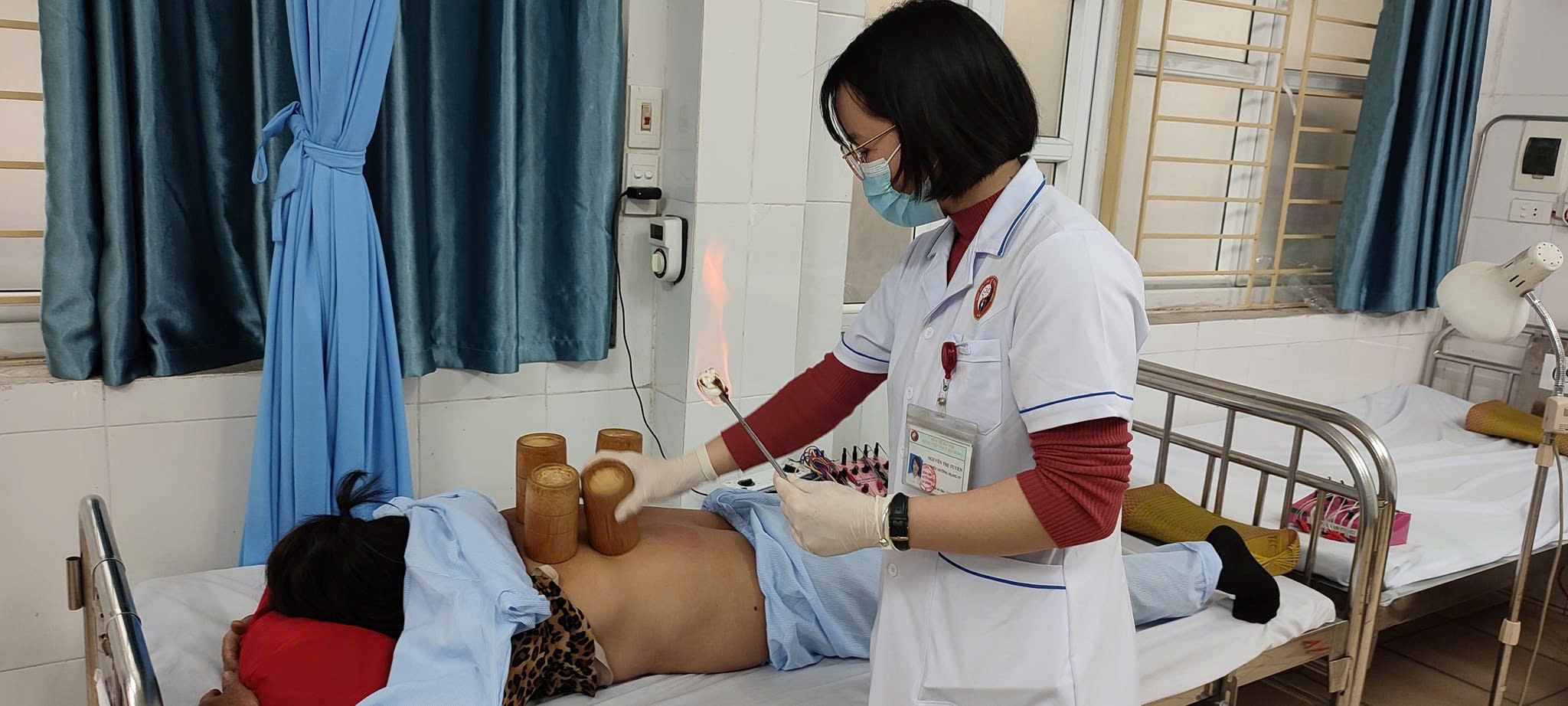 Bệnh viện Y học cổ truyền Hà Đông và Trạm Y tế phường Hà Đông đã tổ chức lễ ký kết hợp tác hỗ trợ chuyên môn.