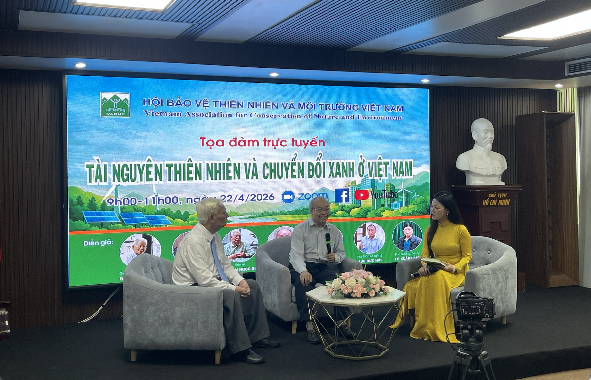 Toạ đàm "Tài nguyên thiên nhiên và chuyển đổi xanh ở Việt Nam" do Hội Bảo vệ Thiên nhiên và Môi trường Việt Nam (VACNE) tổ chức. Ảnh: An Chi 