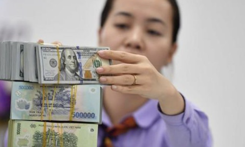 Lãi suất tạo đỉnh và sẽ hạ nhiệt trong nửa sau năm 2026 