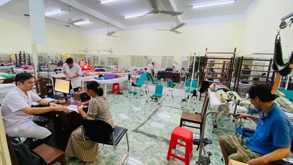 TP.Hồ Chí M đặt mục tiêu đến năm 2030 có 100% trạm y tế có triển khai hoạt động tư vấn sử dụng y dược cổ truyền trong chăm sóc sức khỏe.