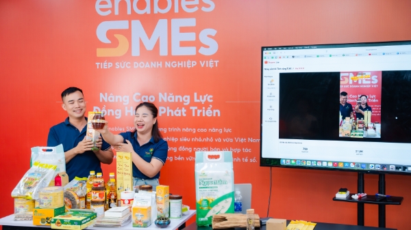 Nâng cao năng lực thương mại điện tử cho doanh nghiệp Hà Tĩnh thông qua chương trình đào tạo chuyên sâu