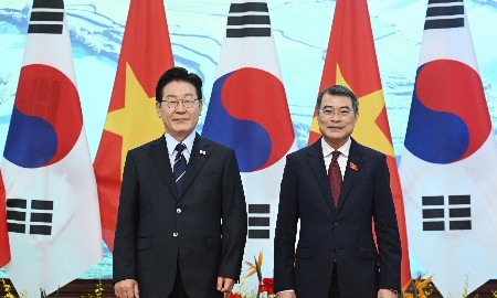 Thủ tướng Chính phủ Lê Minh Hưng hội kiến Tổng thống Hàn Quốc Lee Jae Myung