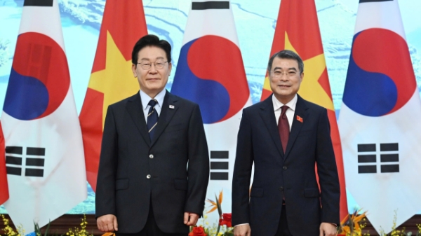 Thủ tướng Chính phủ Lê Minh Hưng hội kiến Tổng thống Hàn Quốc Lee Jae Myung