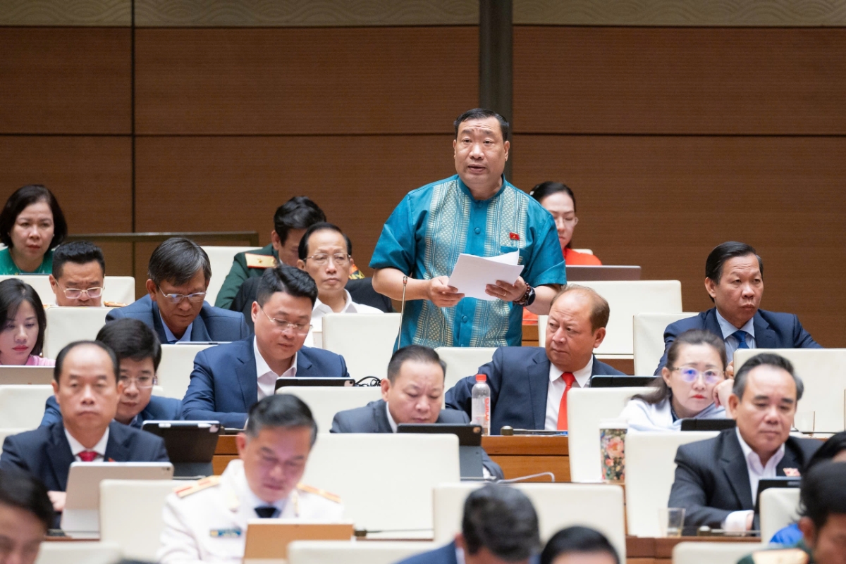 Đại biểu Thạch Phước Bình, Đoàn đại biểu Quốc hội tỉnh Vĩnh Long. Ảnh: Quốc hội