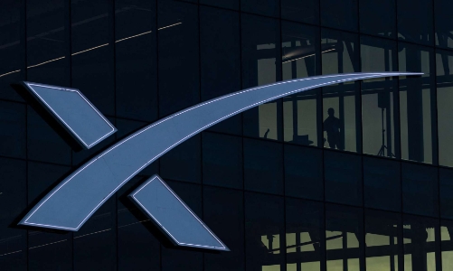 SpaceX tính tự sản xuất GPU 