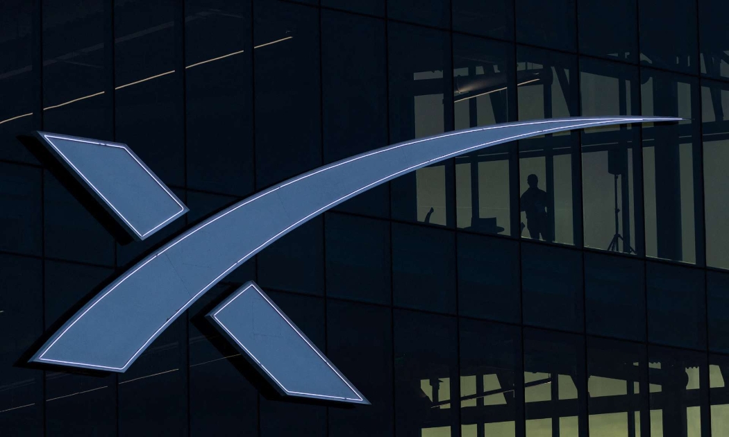 SpaceX tính tự sản xuất GPU 