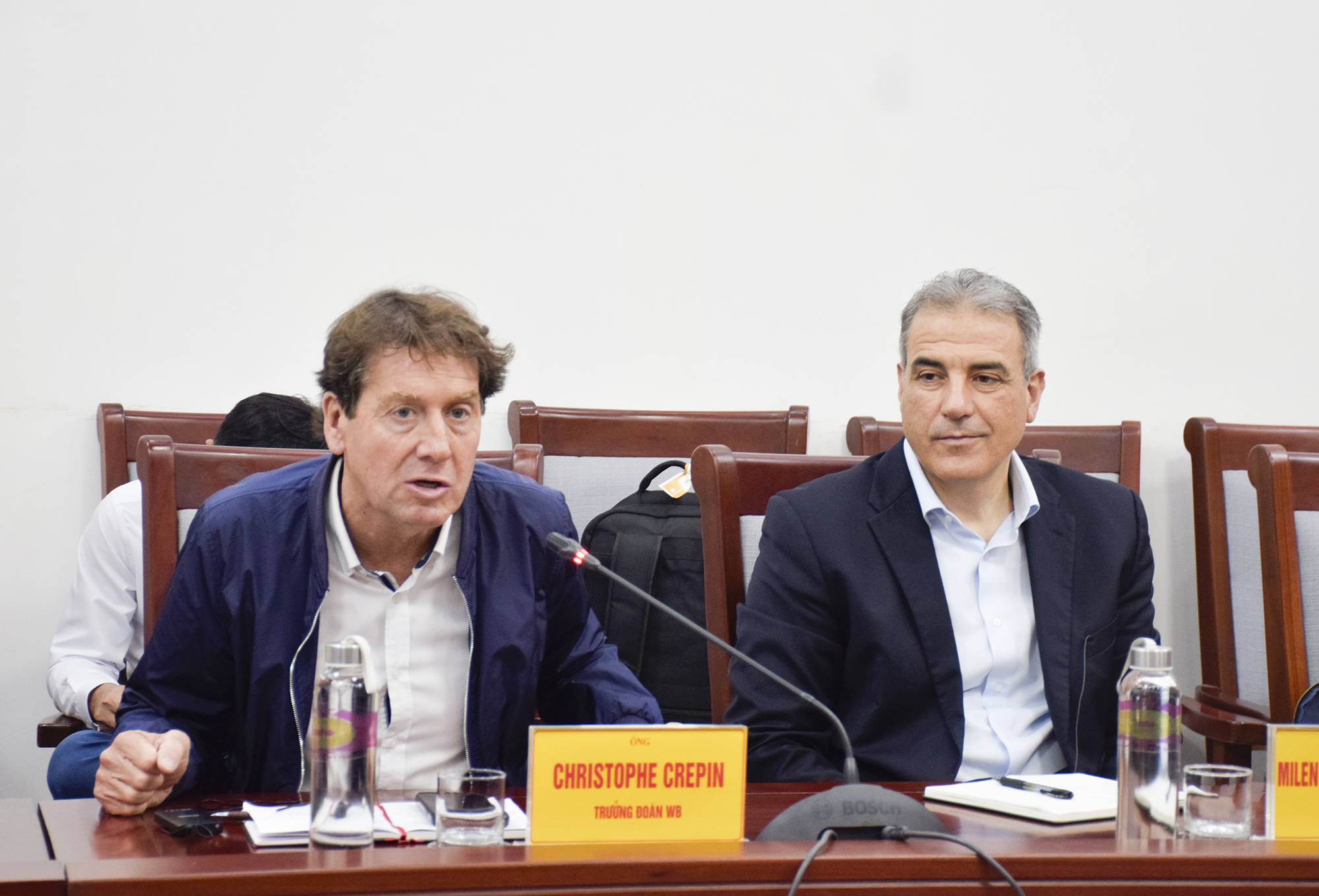 Ông Christophe Crepin – Trưởng đoàn, Giám đốc Ban Môi trường vùng Đông Á và Thái Bình Dương phát biểu