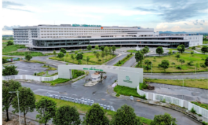Đề xuất hỗ trợ tiền xe, thuê nhà cho y, bác sĩ Bệnh viện Bạch Mai, Việt Đức về cơ sở 2 làm việc 