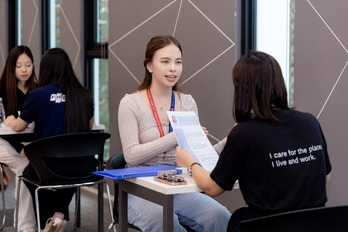 Các ứng viên tiềm năng sẽ được lựa chọn tham gia các chương trình đào tạo thực tập sinh của doanh nghiệp. Ảnh: BUV.