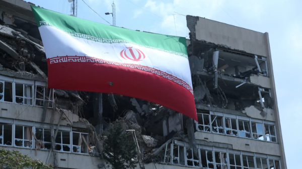 Toàn cảnh nền kinh tế Iran giữa cuộc chiến tranh với Mỹ