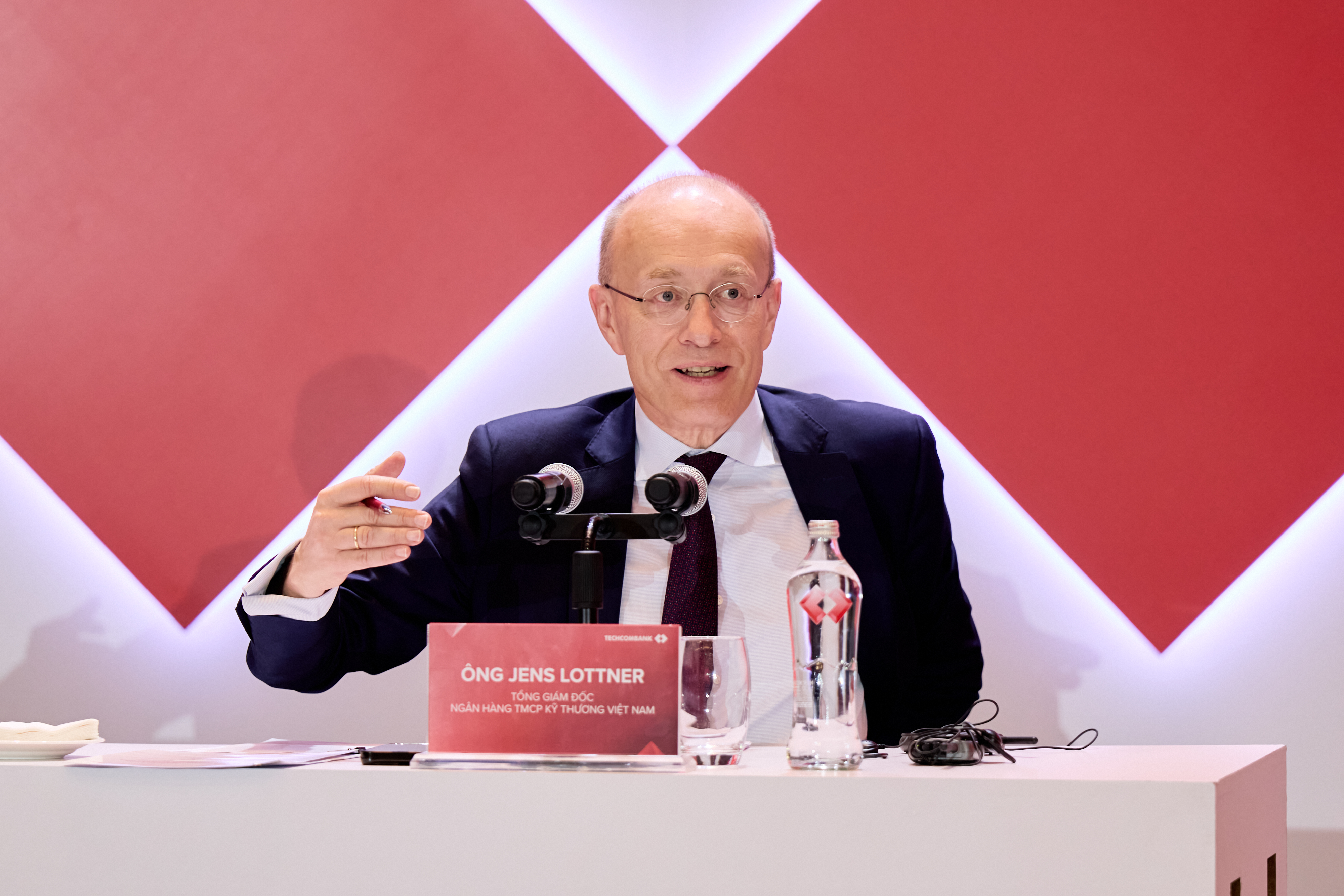  Tổng giám đốc Techcombank, ông Jens Lottner. Ảnh: TCB.
