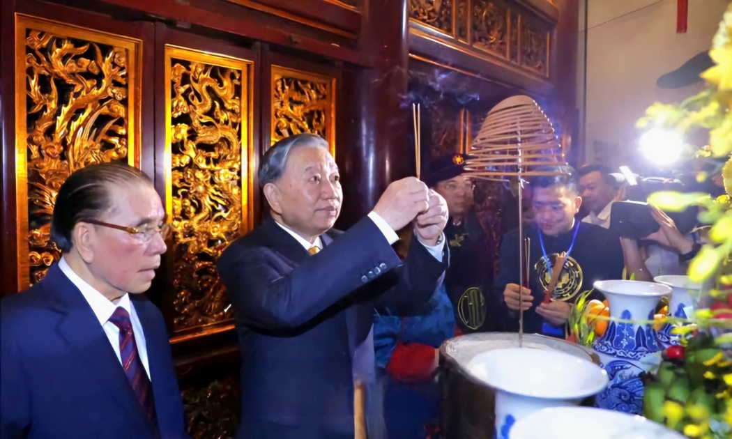 Lãnh đạo Đảng, Nhà nước dâng hương Giỗ Tổ Hùng Vương tại Đền Hùng