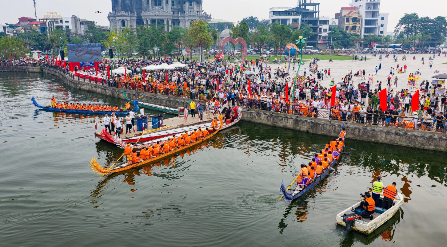 Hội thi bơi chải tỉnh Phú Thọ năm 2026.