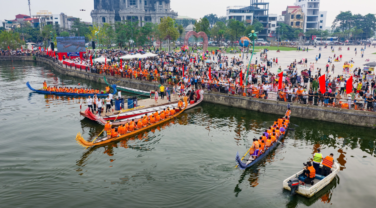 Hội thi bơi chải tỉnh Phú Thọ năm 2026.