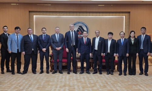 Global logistics giant pledges to transform Da Nang into a regional transshipment hub