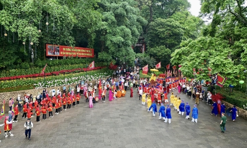 Phú Thọ đón 6,5 triệu lượt khách dịp Giỗ Tổ