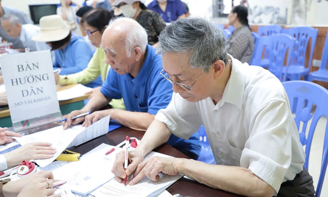 Lưu ý quan trọng để không bị gián đoạn nhận lương hưu