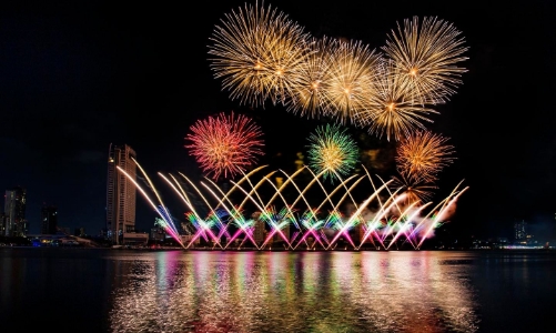 Lễ hội Pháo hoa Quốc tế Đà Nẵng lọt top 9 lễ hội mùa hè đáng trải nghiệm nhất hành tinh