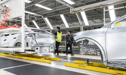 Trung Quốc cảnh báo châu Âu về dự luật củng cố sức mạnh công nghiệp