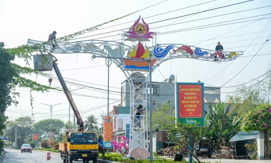 Hải Tiến gấp rút làm sạch biển, sẵn sàng cho mùa du lịch hè 2026