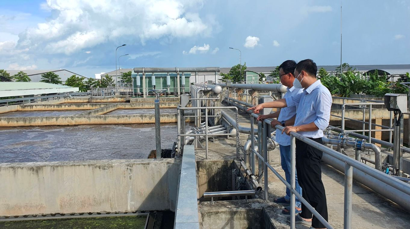 Việc quản lý, vận hành hệ thống quan trắc phải gắn với ứng dụng công nghệ số, tự động hóa, phân tích dữ liệu, bảo đảm phát hiện sớm các dấu hiệu bất thường, nâng cao hiệu quả giám sát. Ảnh minh họa