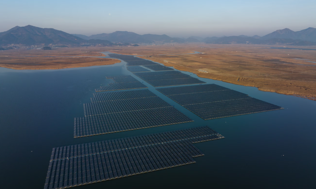 Hàn Quốc: Tham vọng 2.500 làng thu nhập điện mặt trời và bài toán tái cấu trúc năng lượng