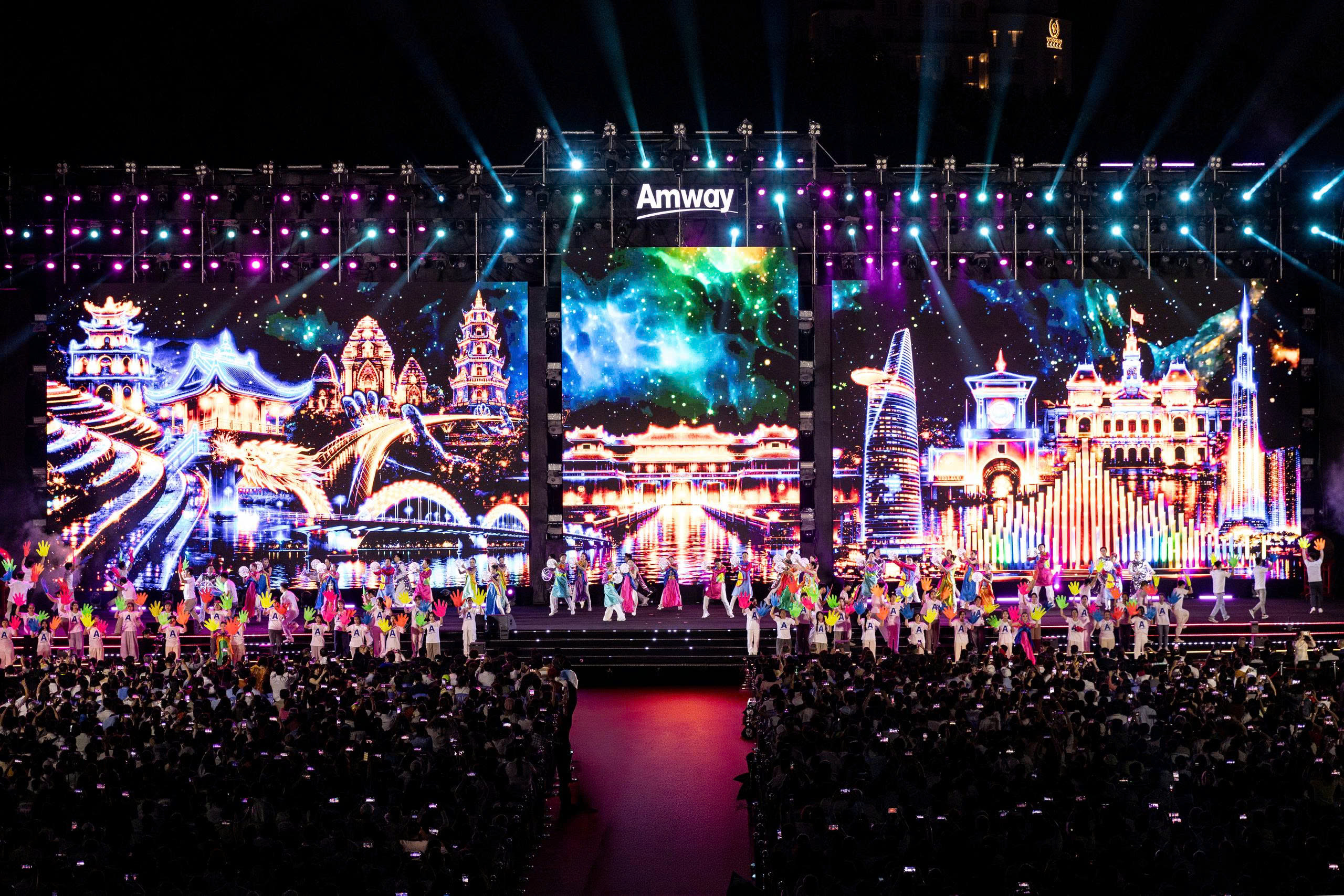 Launching event for Amway Vietnam's 20th Annivesary Celebration