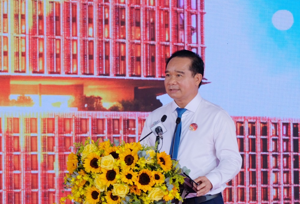 Chủ tịch UBND TP. Hồ Chí Minh Nguyễn Văn Được phát biểu tại buổi lễ