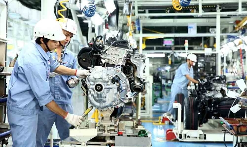 Việt Nam vẫn vững vàng ở vị trí đối tác thương mại thứ 10 của Singapore