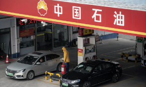 Trung Quốc có thể sắp nối lại xuất khẩu nhiên liệu máy bay, dầu diesel và xăng