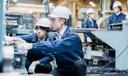 Hanoi announces 6 administrative procedures for foreign workers