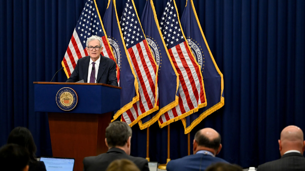 Cuộc họp Fed: Sự chia rẽ hiếm thấy về lãi suất, ông Powell phát tín hiệu ở lại