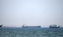 Mỹ kêu gọi quốc tế chung tay mở lại eo biển Hormuz