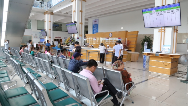 Đề xuất phạt đến 30 triệu đồng khi phát tán thông tin khám chữa bệnh sai lệch trên mạng