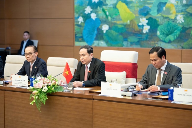 Chủ tịch Quốc hội Trần Thanh Mẫn và các đại biểu cấp cao phía Việt Nam. Ảnh: Quốc hội.