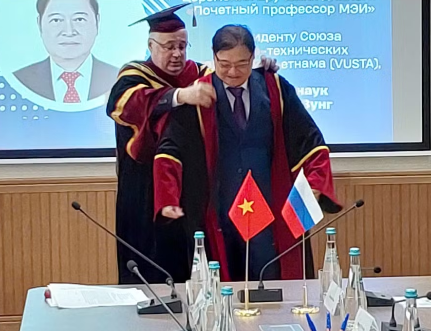 Việc Đại học MPEI phong Giáo sư cho TSKH Phan Xuân Dũng- Chủ tịch VUSTA góp phần thúc đẩy và làm sâu sắc hơn nữa mối quan hệ hợp tác giữa Việt Nam và Liên bang Nga nói chung cũng như MPEI và VUSTA nói riêng.