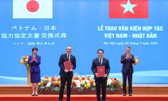 Six cooperation agreements between Vietnam and Japan signed