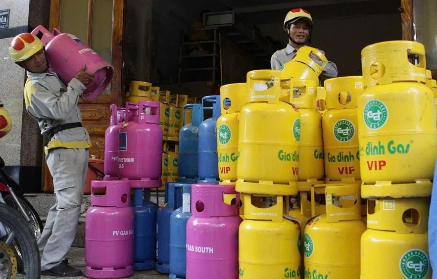 Giá gas và chi phí nguyên liệu "đẩy" chỉ số giá tiêu dùng tháng Tư tăng 0,84%.