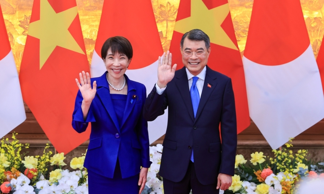 Thủ tướng Nhật Bản kết thúc chuyến thăm Việt Nam, mở ra giai đoạn hợp tác chiến lược mới