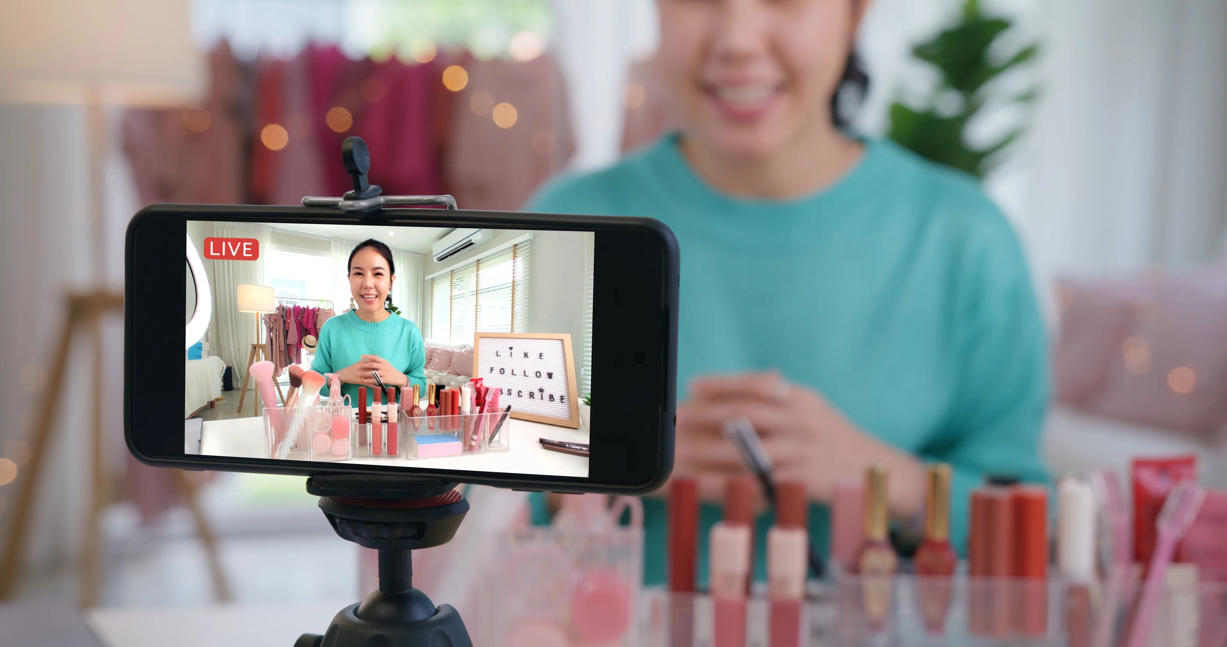 67% chi tiêu online đổ vào livestream