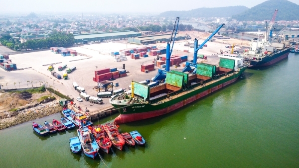 Nghe An province posts export turnover of $1.9bln in 4M