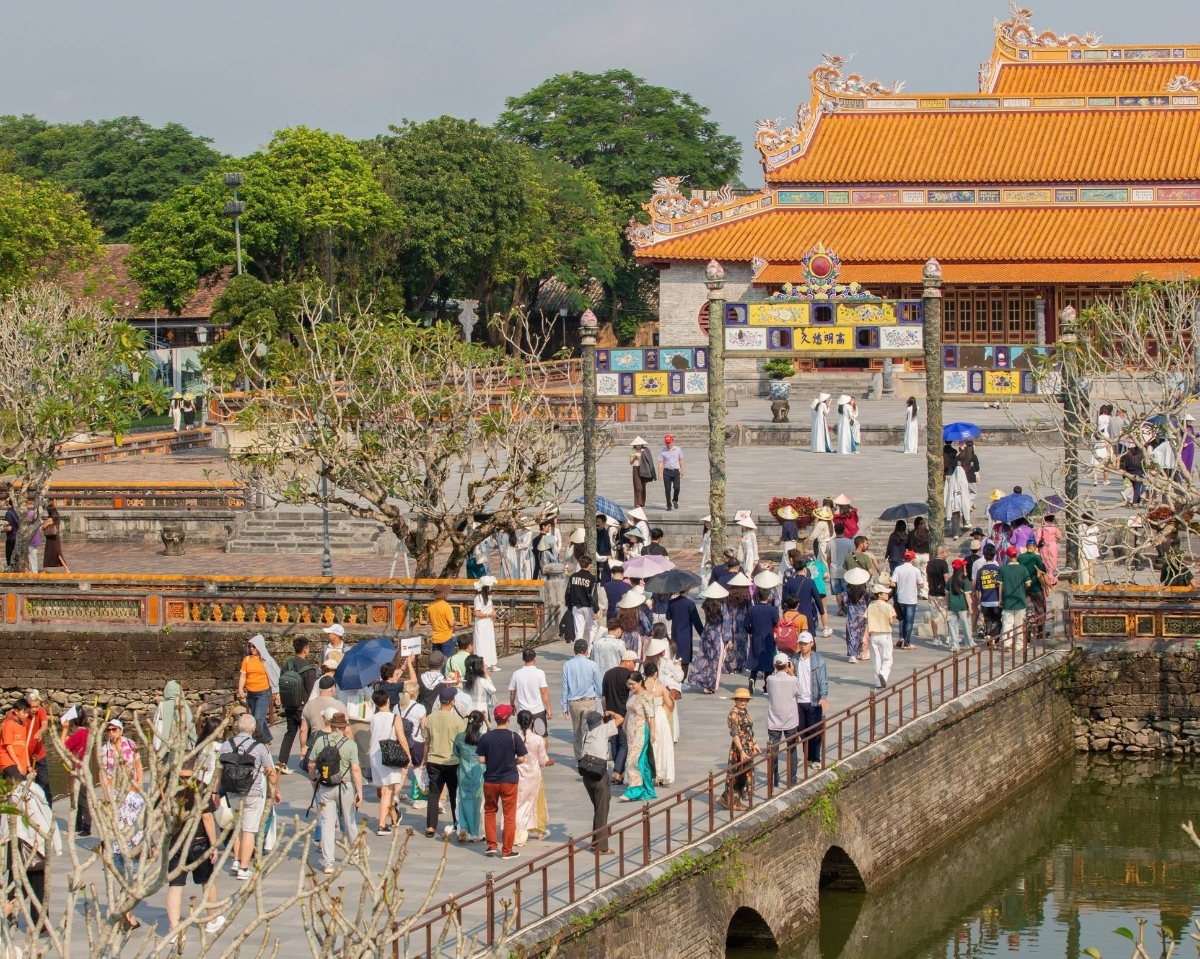 Các điểm di tích thuộc Quần thể Di tích Cố đô Huế ghi nhận tổng doanh thu bán vé đạt hơn 4,2 tỷ đồng trong ngày 1/5/2026.