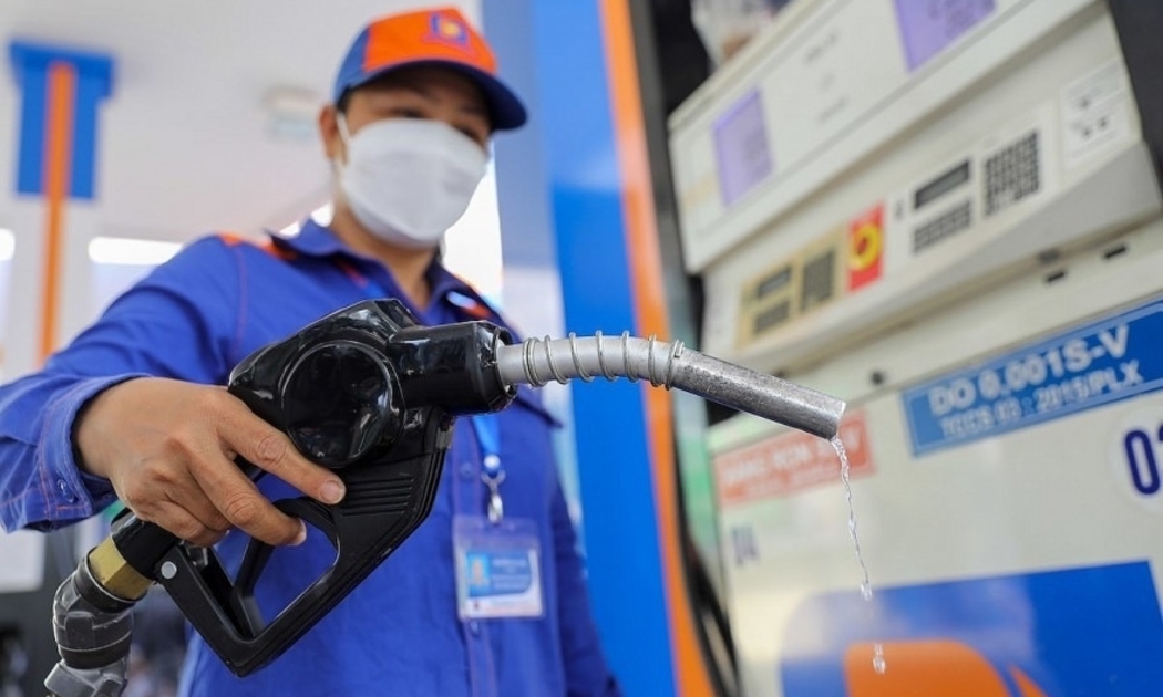Cắt giảm hàng loạt thủ tục hành chính và điều kiện kinh doanh xăng dầu từ năm 2026
