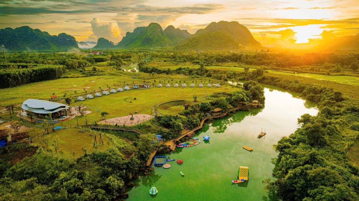 Quảng Trị đưa vào khai thác&nbsp;PhongNha&nbsp;Valley, tour khám phá Bách xanh đá và hang Kling, tour Sơn Đoòng&nbsp;VR&nbsp;5D…
