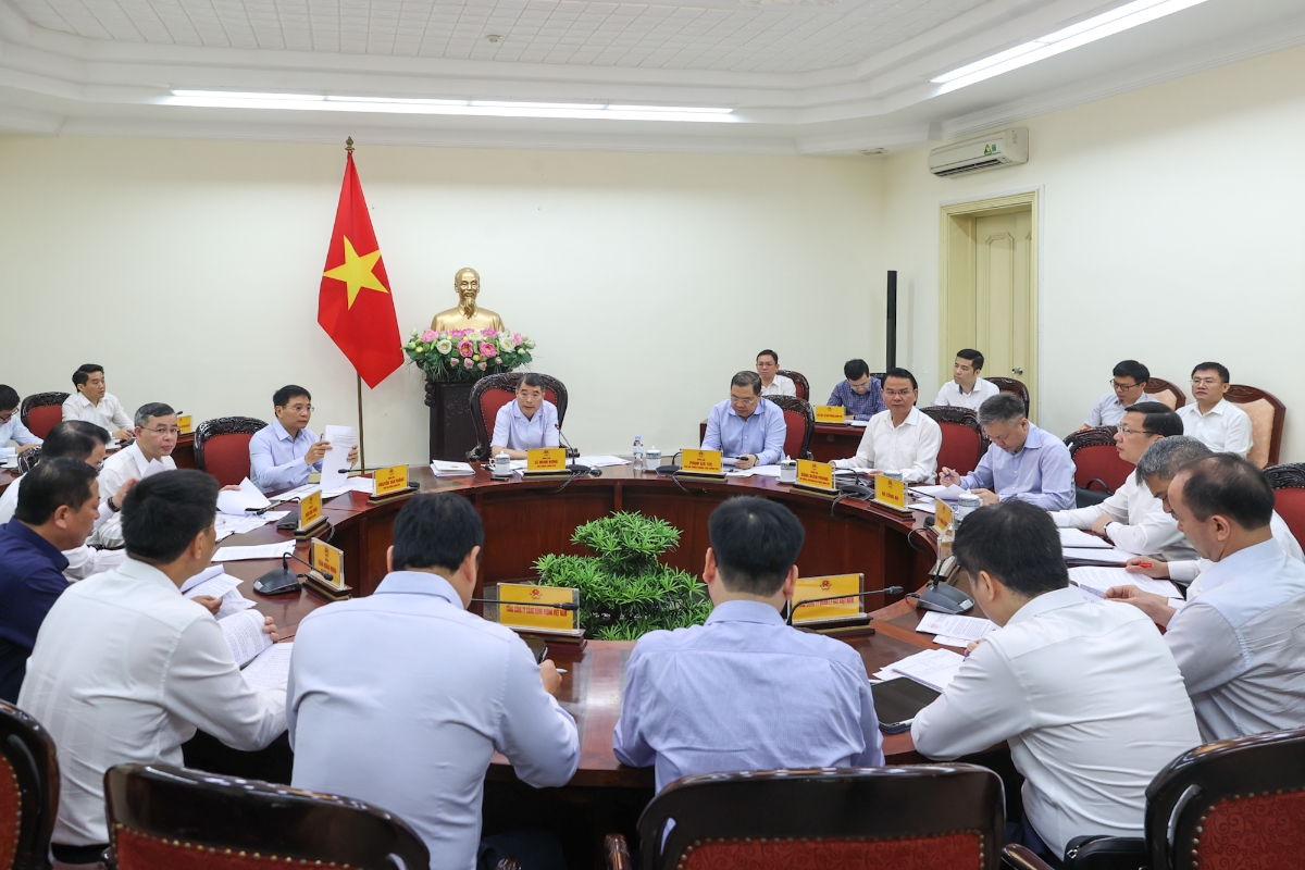 Toàn cảnh phiên họp. Ảnh: VGP.