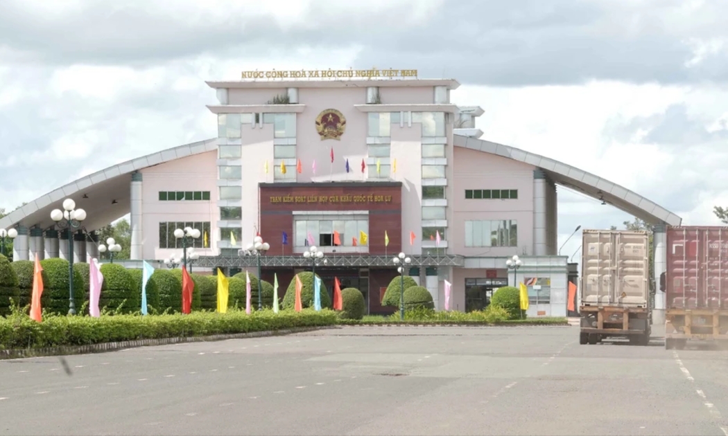 Campuchia siết chặt thông quan, doanh nghiệp Việt cần chủ động thích ứng