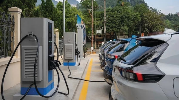 Đề xuất xã hội hóa đầu tư mạng lưới trạm sạc xe ô tô điện